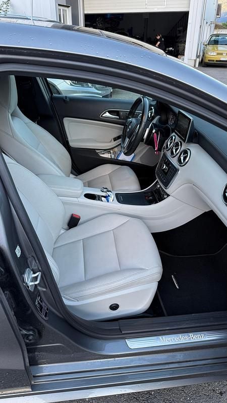 Gebraucht Mercedes A250 211 PS (155 kW) 2015