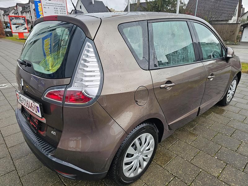 Gebraucht Renault Scénic Expression 110 PS (80 kW) 2012