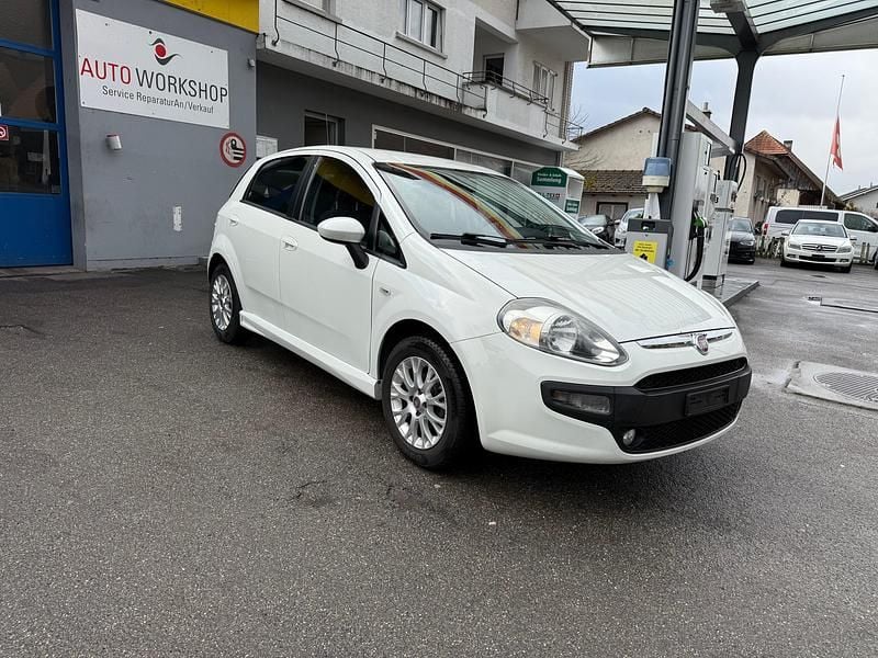 Gebraucht Fiat Punto 70 PS (51 kW) 2011 Kleinwagen
