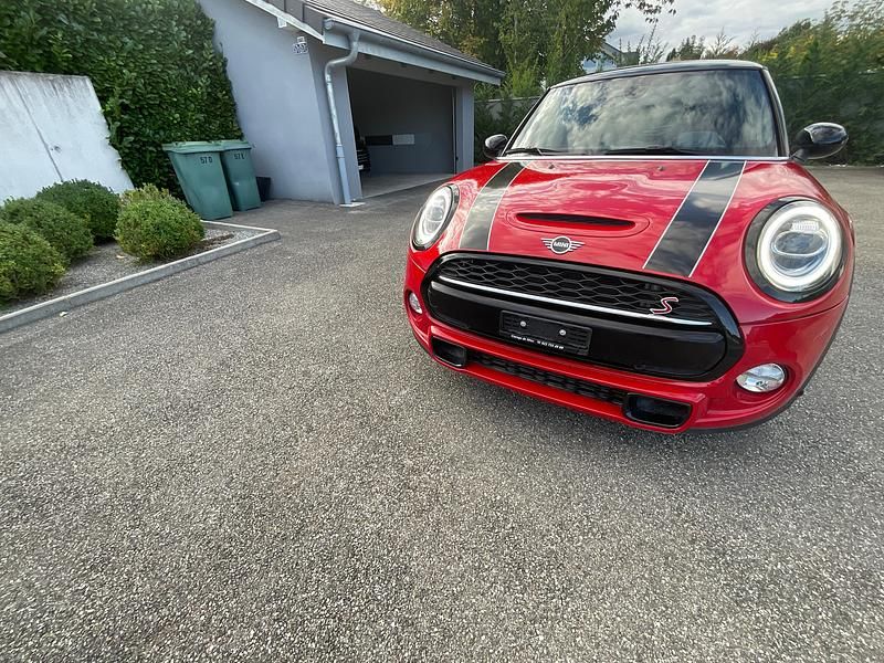 Gebraucht 2019 Mini Cooper S Kleinwagen | CHF 23’700 (Fairer Preis) - Bild 1/4