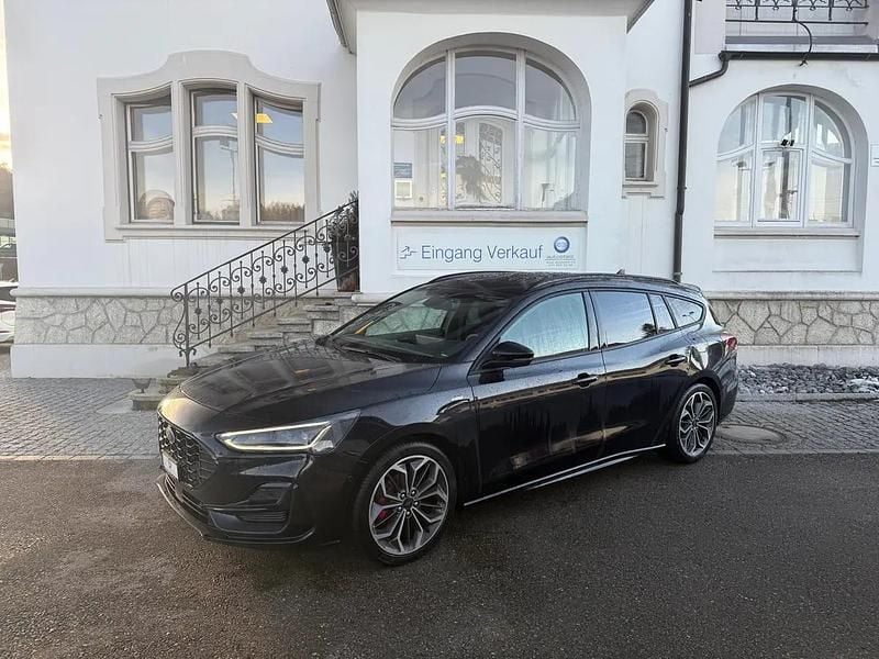 Gebraucht Ford Focus ST-Line X 155 PS (114 kW) 2026 Schwarz Kombi
