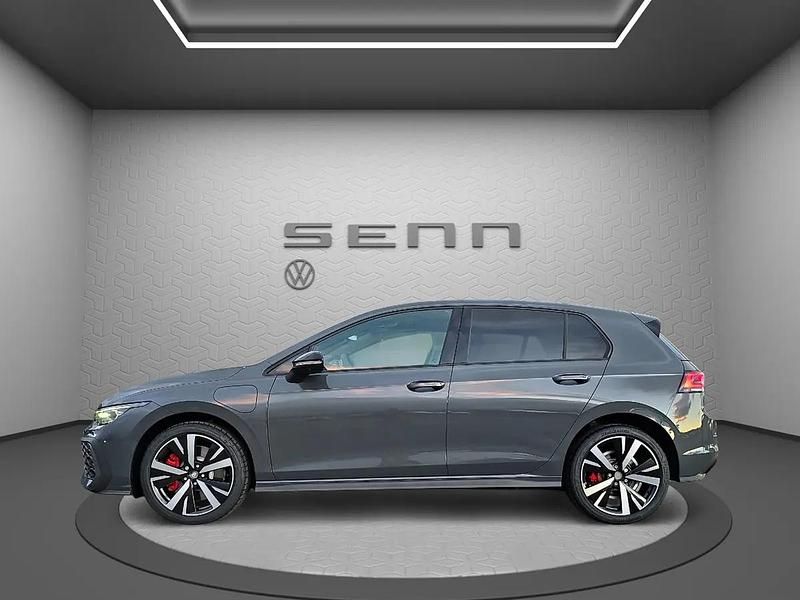 Neu VW Golf VIII GTE 272 PS (200 kW) 2025 Gray