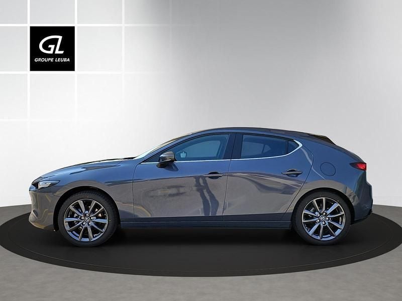 Neu Mazda 3 Homura-Line 140 PS (102 kW) 2025 Grau Kleinwagen