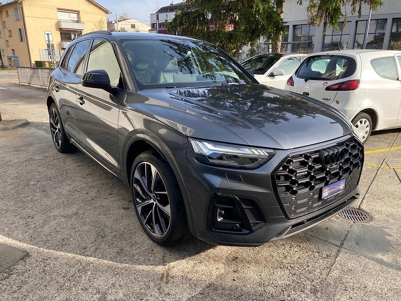 Gebraucht Audi Q5 S-Line 265 PS (194 kW) 2023 Grau SUV