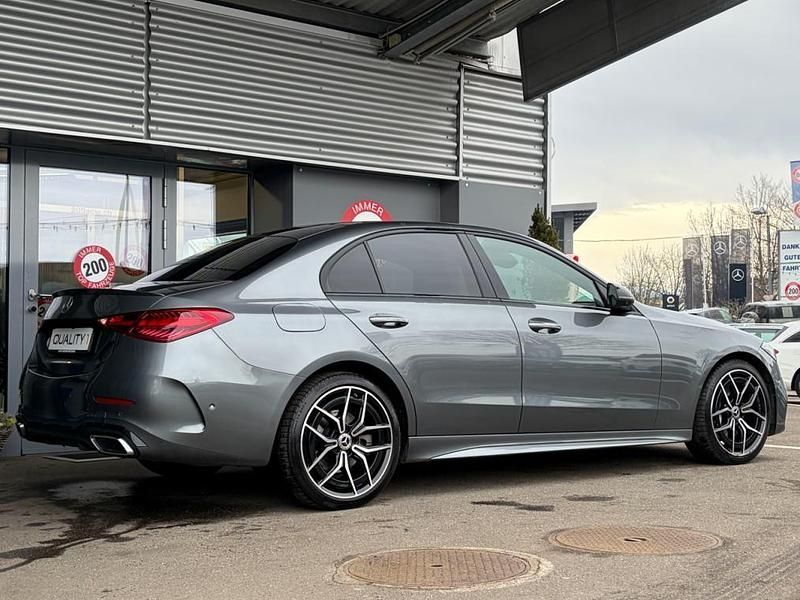 Gebraucht Mercedes C300e AMG line 258 PS (189 kW) 2022