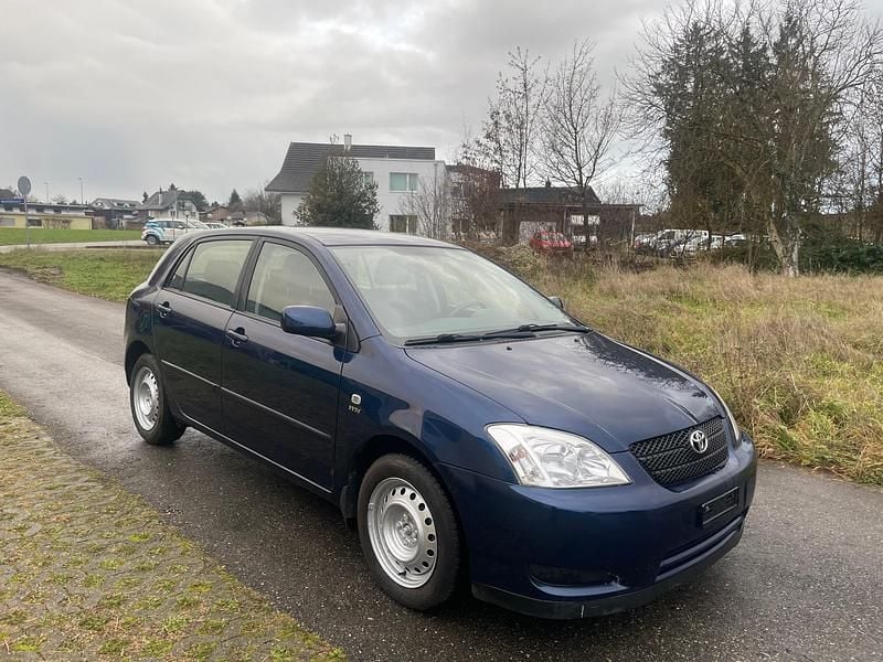 Gebraucht 2002 Toyota Corolla Terra | CHF 3’600 (Teuer) - Bild 1/4
