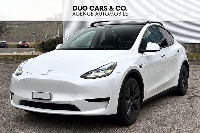 Gebraucht Tesla Model Y RWD 234 kW (319 PS) 2024 SUV