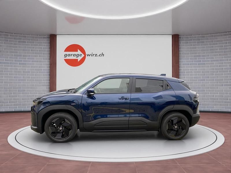 Neu Toyota Urban Cruiser Trend 127 kW (174 PS) 2025 Blau SUV