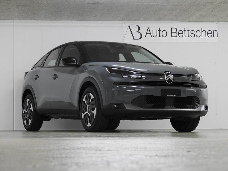 Neu Citroën C4 145 PS (106 kW) 2025 Grün Limousine