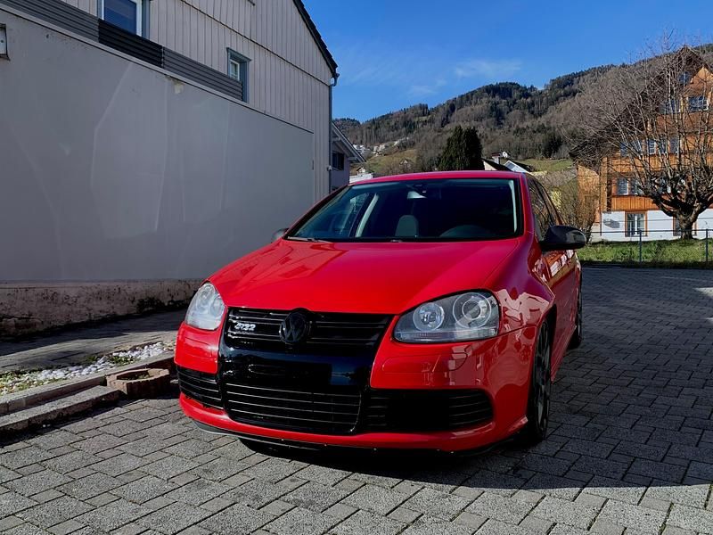 Gebraucht VW Golf V R 250 PS (183 kW) 2007