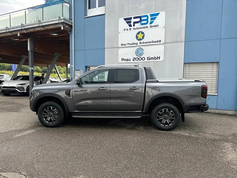 Neu Ford Ranger Wildtrack 240 PS (176 kW) 2025 Gray Abholung