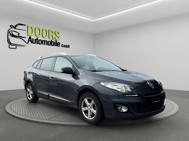 Gebraucht Renault Mégane GrandTour Bose Edition 131 PS (96 kW) 2013 Kombi