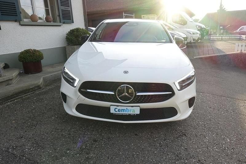Gebraucht Mercedes A180 Progressive 136 PS (100 kW) 2020