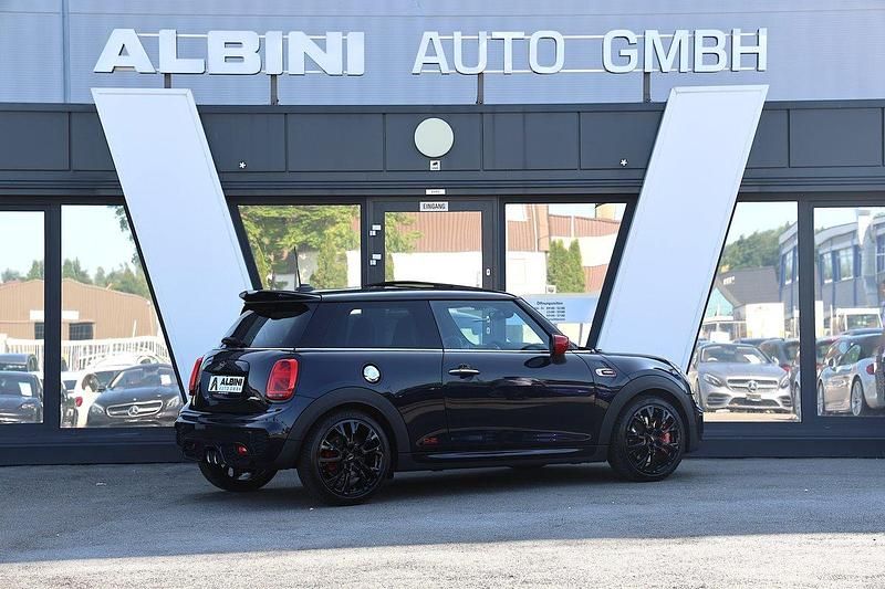 Gebraucht Mini John Cooper Works 231 PS (169 kW) 2020 Kleinwagen