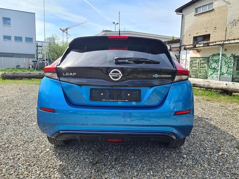 Gebraucht Nissan Leaf N-Connecta 160 kW (218 PS) 2020 Blau Kleinwagen