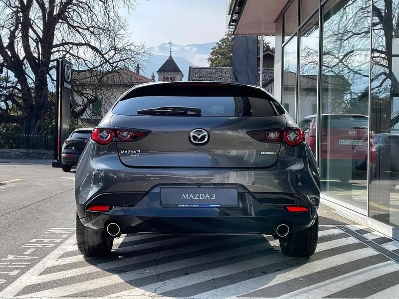 Neu Mazda 3 Takumi-Line 186 PS (136 kW) 2025 Gray Kleinwagen