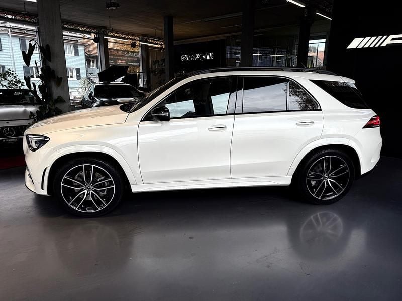 Gebraucht Mercedes GLE400 AMG line 330 PS (242 kW) 2023