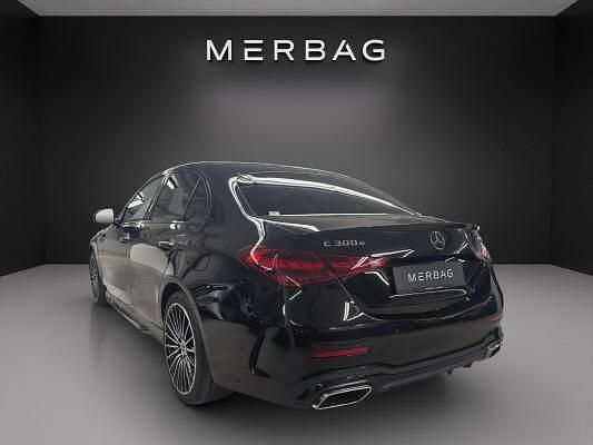 Neu Mercedes C300e 204 PS (150 kW) 2026 Schwarz Limousine