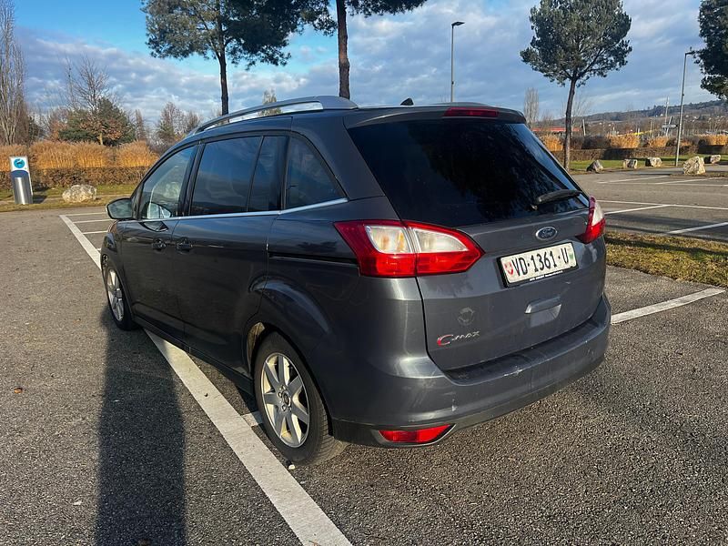 Gebraucht Ford Grand C-Max Titanium 140 PS (102 kW) 2013 Van / Kleinbus