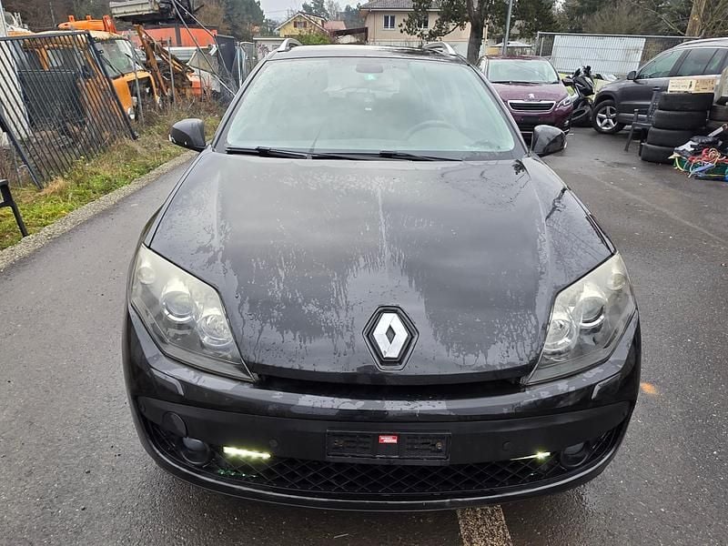 Gebraucht 2010 Renault Laguna GrandTour Initiale Kombi | CHF 1’200 (Superpreis) - Bild 1/4