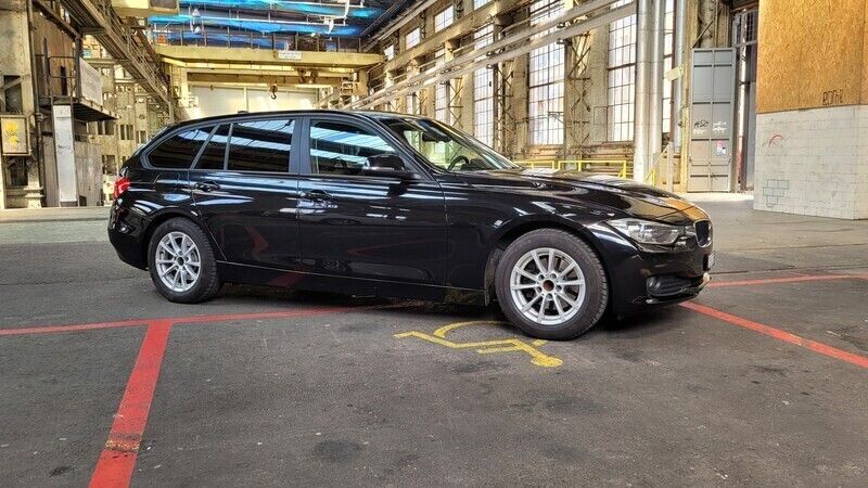 Gebraucht 2012 BMW 320 Kombi | CHF 10’990 (Fairer Preis) - Bild 1/4