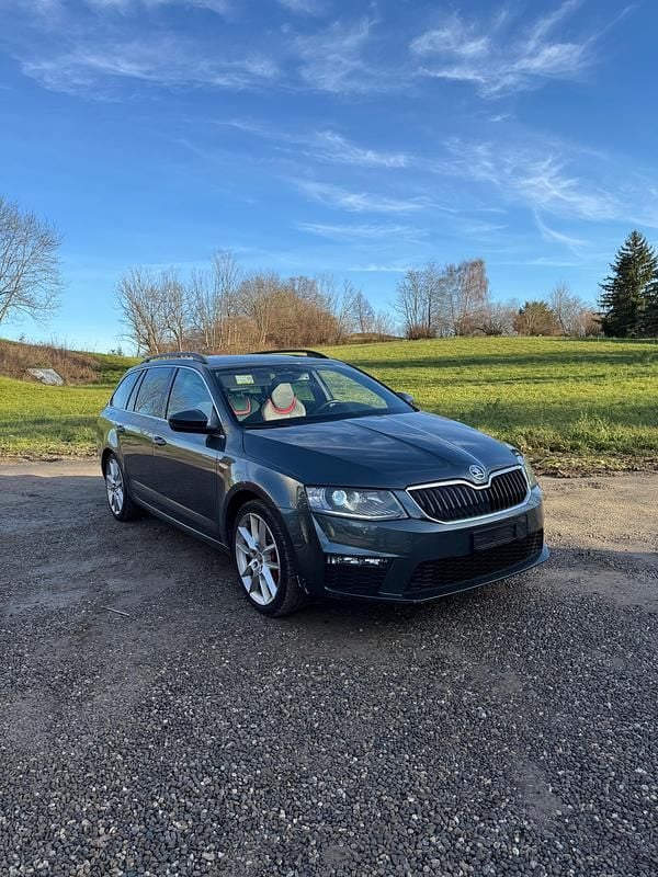 Gebraucht 2015 Skoda Octavia RS Kombi | CHF 8’900 (Superpreis) - Bild 1/4