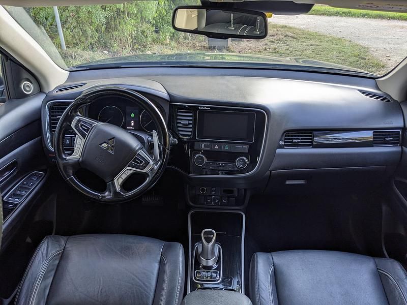 Gebraucht Mitsubishi Outlander P-HEV 121 PS (88 kW) 2017