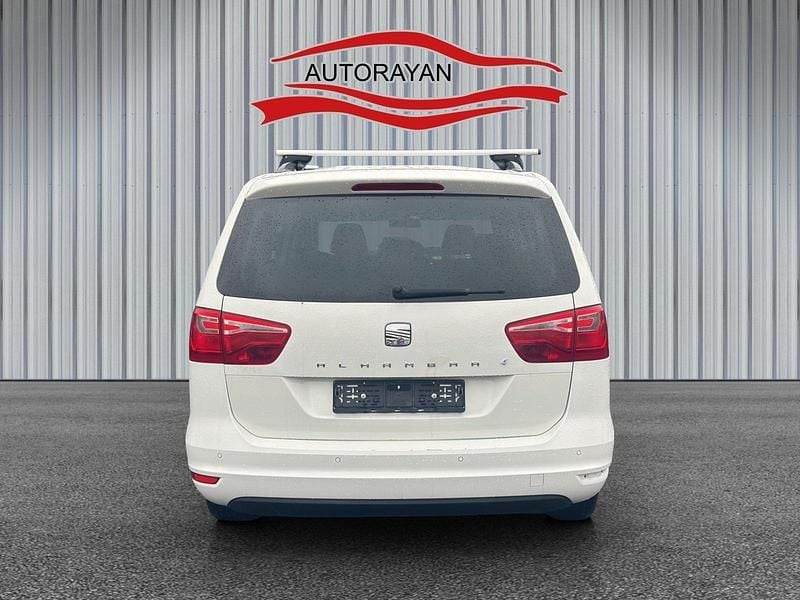 Gebraucht Seat Alhambra Reference 140 PS (102 kW) 2012 Van / Kleinbus