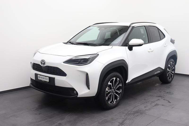 Weiss Gebraucht 2025 Toyota Yaris Cross Trend SUV | CHF 32’400 (Fairer Preis) - Bild 1/4