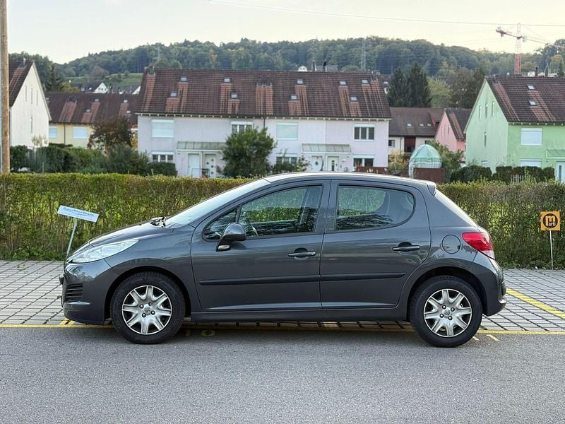Gebraucht Peugeot 207 95 PS (69 kW) 2011