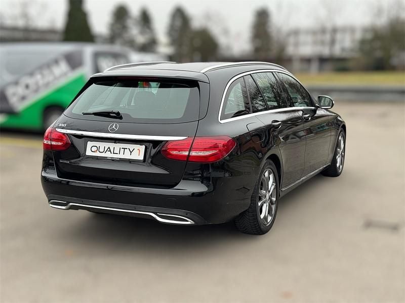 Gebraucht Mercedes C180 156 PS (114 kW) 2015