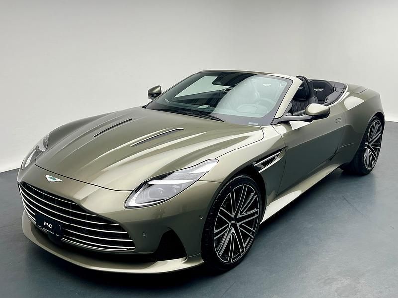 Grau Neu 2025 Aston Martin DB12 Cabrio | CHF 313’080 - Bild 1/4
