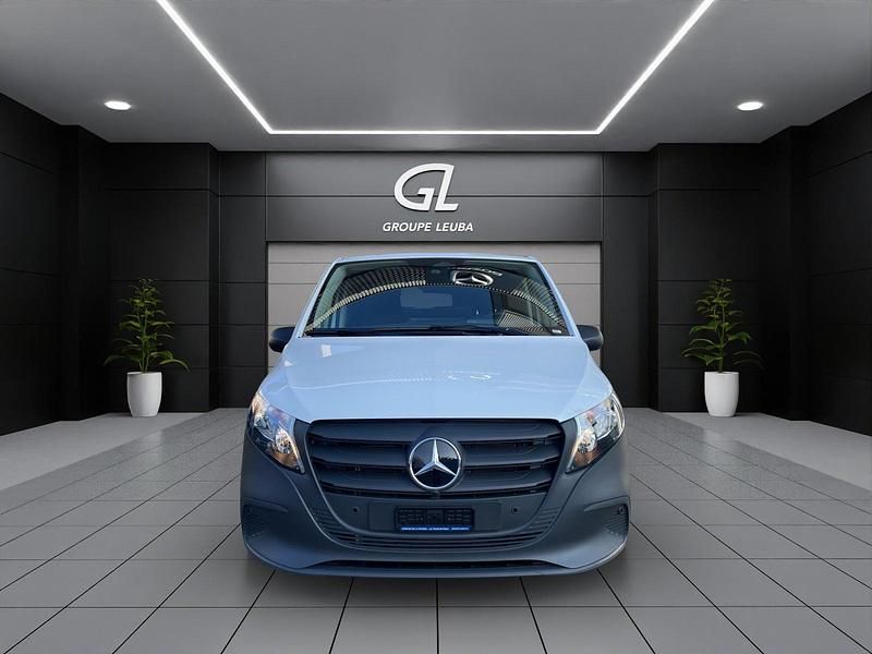 Gebraucht Mercedes Vito 163 PS (119 kW) 2024 Van
