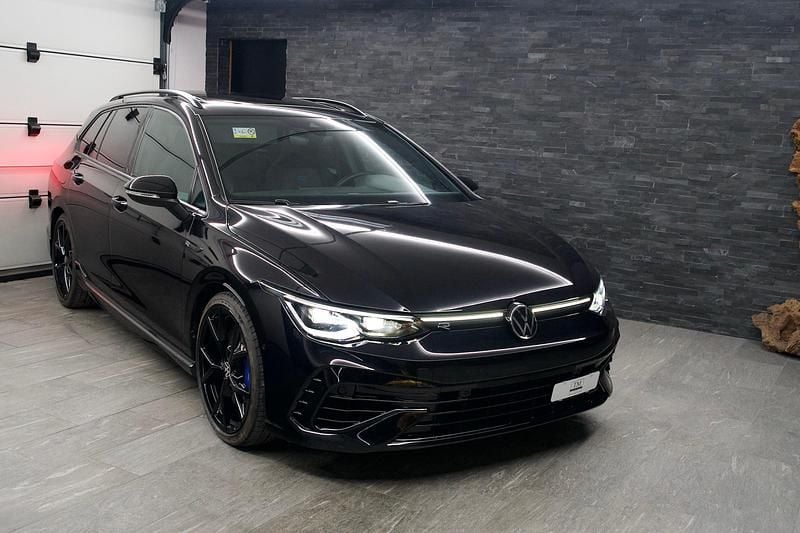 Gebraucht VW Golf VIII R 320 PS (235 kW) 2022 Kombi