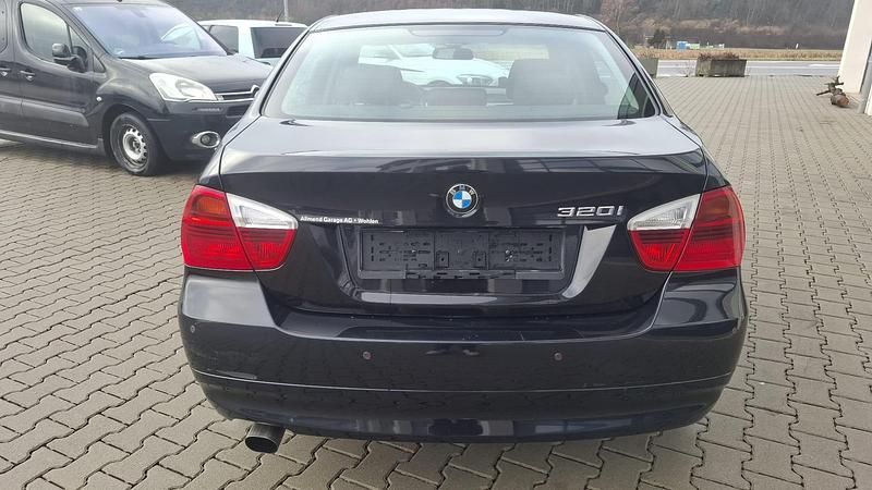 Gebraucht BMW 320 150 PS (110 kW) 2006