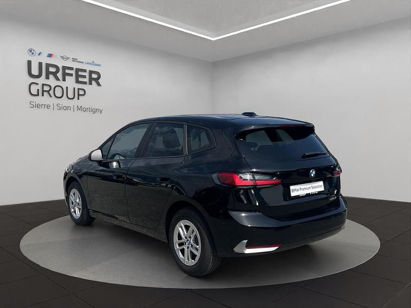 Gebraucht BMW 218 Active Tourer Sport Line 150 PS (110 kW) 2022 Schwarz Van / Kleinbus