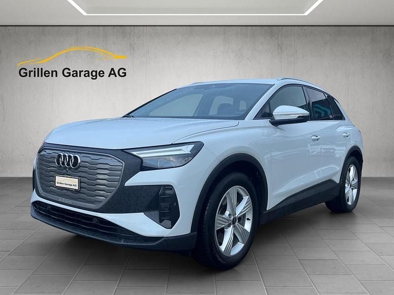 Gebraucht Audi Q4 e-tron Comfort 194 kW (265 PS) 2023 Weiss SUV