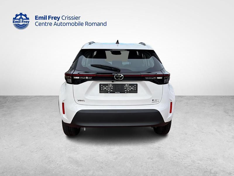 Neu Toyota Yaris Cross Comfort 131 PS (96 kW) 2026 Weiss SUV