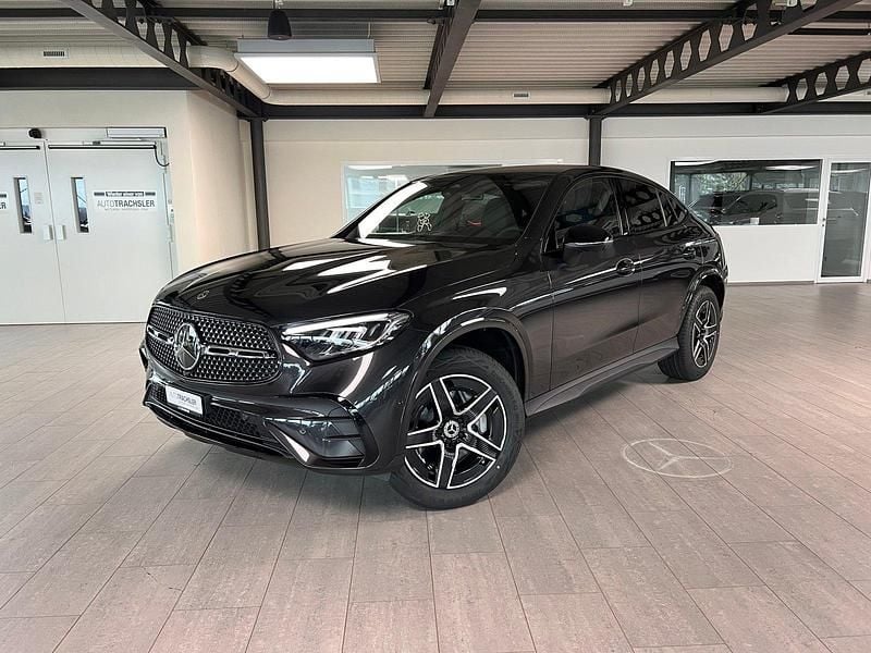 Neu Mercedes GLC300 313 PS (230 kW) 2025 Coupé