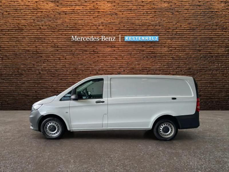 Gebraucht Mercedes Vito 163 PS (119 kW) 2025 Weiss Van