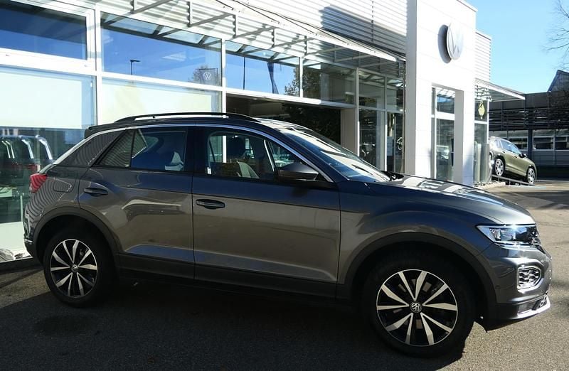 Gebraucht VW T-Roc Advance 150 PS (110 kW) 2018 Grau SUV
