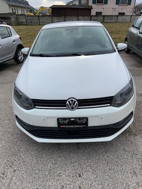 Gebraucht VW Polo Trendline 90 PS (66 kW) 2016