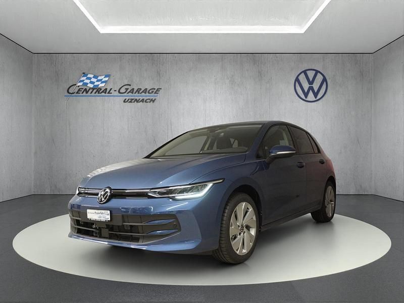 Blau Gebraucht 2024 VW Golf VIII United Limousine | CHF 28’890 (Fairer Preis) - Bild 1/4