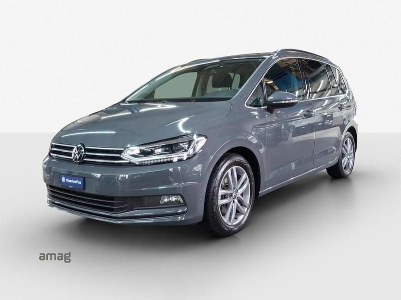 Delfingrau metallic Gebraucht 2024 VW Touran United Van / Kleinbus | CHF 35’990 (Teuer) - Bild 1/4