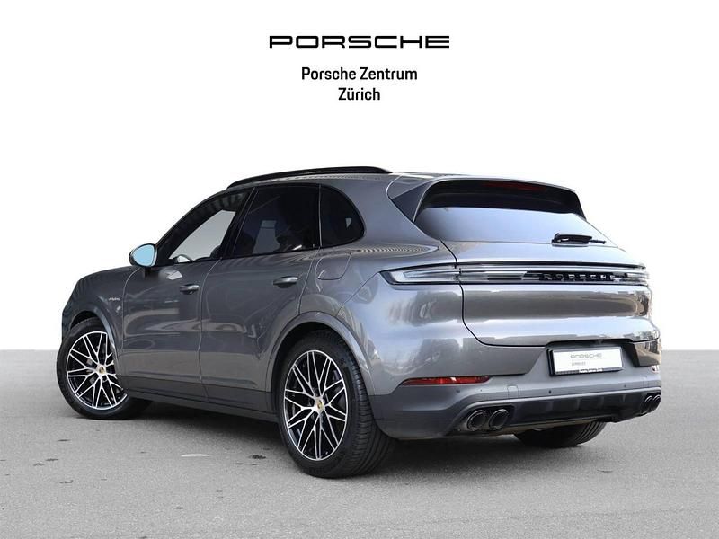 Gebraucht Porsche Cayenne 470 PS (345 kW) 2023 SUV