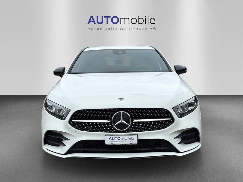 Gebraucht Mercedes A180 AMG line 136 PS (100 kW) 2022 Limousine