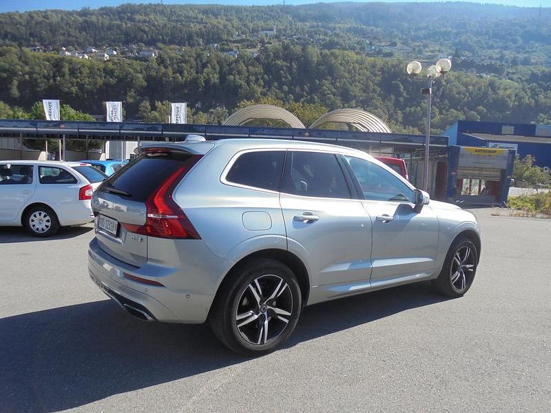 Gebraucht Volvo XC60 R-Design 235 PS (172 kW) 2018 SUV