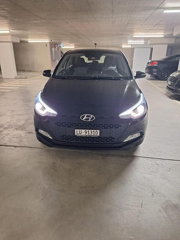 Gebraucht 2016 Hyundai i20 | CHF 11’499 (Fairer Preis) - Bild 1/4