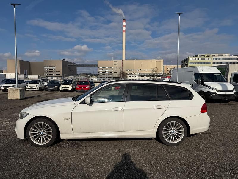 Gebraucht BMW 320 M Sport 184 PS (135 kW) 2011 Kombi