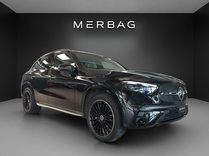 Gebraucht Mercedes GLC300e 204 PS (150 kW) 2023 SUV